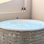 151 - Terrasse & Jacuzzi, Rue Trivalle, Pied De La Cite De - Climatisation, Netflix, Fibre * Carcassonne